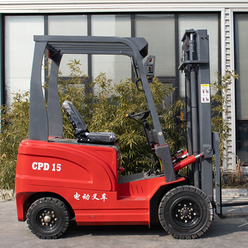 HT-CPD15電動(dòng)叉車，電動(dòng)叉車
